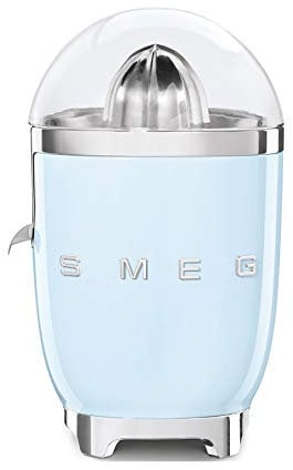 Smeg, Spremiagrumi Elettrico CJF01PBEU, Spremitura a Pressione Manuale, Beccuccio Antigoccia e Cono Universale, Base Antiscivolo, Avvolgicavo Integrato, 70W, Azzurro Pastello