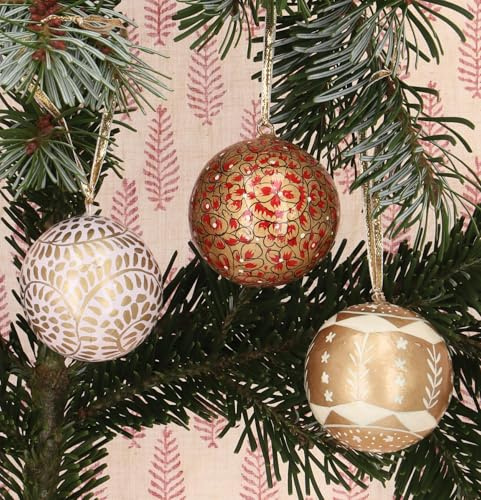 Upcycling Weihnachtskugel 3er Geschenk Set aus Pappmachee, Muster 7 | Handbemalter Christbaumschmuck, Kaschmirkugeln, 5,5 cm, Unikate, umweltfreundlich, in Recyclingbox