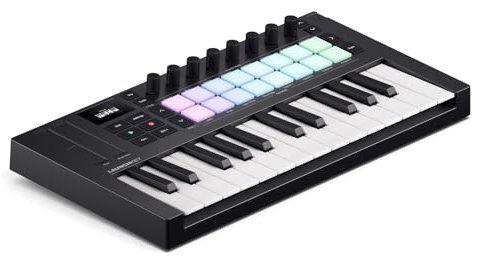 Novation Launchkey Mini 25 [MK4] — Controller MIDI USB portatile a tastiera da 25 tasti mini, con integrazione per DAW. Modalità Accordo e Scala, drum pad, arpeggiatore. Software creativi inclusi
