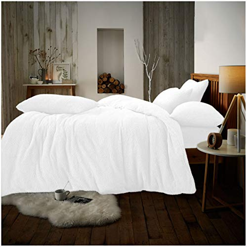 GC GAVENO CAVAILIA 3 Pieces Teddy Bear Duvet Cover Kingsize | Super Soft Thermal Quilt Covers Bedset With Matching Pillowcases | Easycare Warm Fluffy Fleece Bedding Set | White