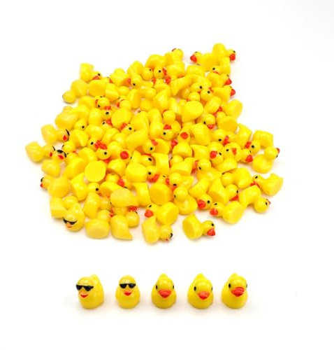 AMONENZ Kleine Enten, 130 Stück Harz Mini Quietscheente, Gelbes Mini Enten Figuren, 2-Stile Süße Miniatur-Landschaftsgärten Enten, für Bonsai, Aquarium, Tischdekoration