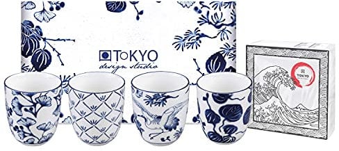 TOKYO design studio Flora Japonica 4-er Tassen-Set blau-weiß, ohne Henkel (Becher), Ø 6,7 cm, 7,7 cm hoch, 170 ml, asiatisches Porzellan, Japanisches Blumen-Design, inkl. Geschenk-Verpackung