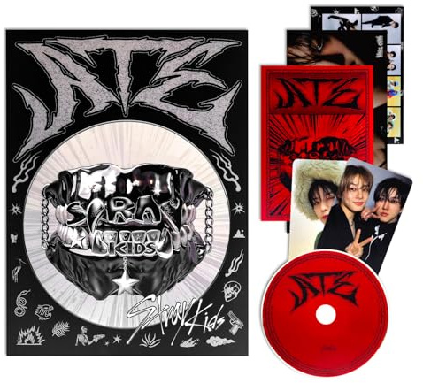 Stray Kids - [ATE] (Standard - Chk Chk Ver.) Photobook + CD-R + Photocard + 4-CUT Photo + 2 Pin Badges+ 5 Extra Photocards