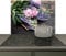 KitchenYeah© Spritzschutz Küchenrückwand Vinyl 70x52 cm Küche Deko Wandschutz Wandverkleidung, Herdabdeckplatte Blumen - Vintage - Holz