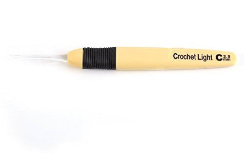 Asixx LED Häkelnadel, Bequem und Praktisch, Geeignet zum Häkeln mit Dunklem Garn, Länge ca. 155 mm (2.5 mm)