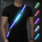Fitense Lauflicht Joggen mit Reflektoren Gürtel, LED Reflektierende Gürtelschärpe, LED Lauflampe USB Aufladbar Verstellbar Nacht Sicherheitslicht Laufgürtel für Joggen Laufen Running Fahrradfahren