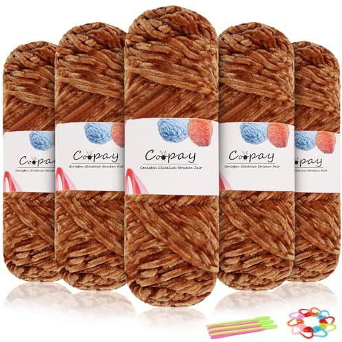 Coopay Samt Chenille Wolle zum Häkeln, 500g (5x100g) Velvet Chenillegarn, Dicke Wolle zum Stricken, Flauschige Weiche Samtig Chenillewolle mit Häkelzubehör für Schals, Decken - Karamell