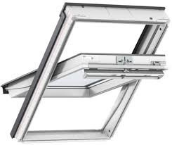 VELUX GGU MK06 0070 White PU Laminated Centre Pivot Roof Window 78x118cm