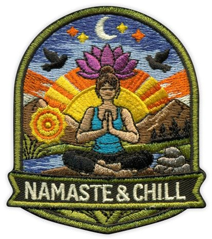 Patchion Yoga - NAMASTE & CHILL - Aufnähen - Gesticktes Patch/Abzeichen/Emblem