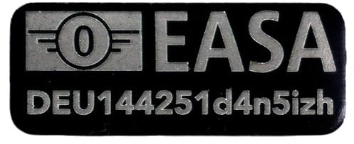 Roboterwerk - Drohnen Kennzeichen 20x8 mm mit EASA Drohnenklasse C-0 für DJI Flip, Neo und Mini-Reihe | Schwarz oder Silber | EASA konformes Aluminium-Schild