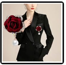 Kristall Rose Blume Brosche Vintage Strass Perle Kamelie Blume Corsage Anzug Rock Mantel Abzeichen Accessoires für Frauen Damen (Rot)