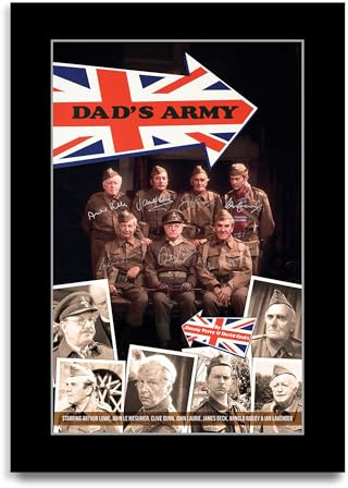 HWC Trading Dad’s Army Geschenke Gedrucktes Signiertes Autogramm Poster für Fans von Fernsehn Memorabilien (ID-002996) - A4 Nur Druck