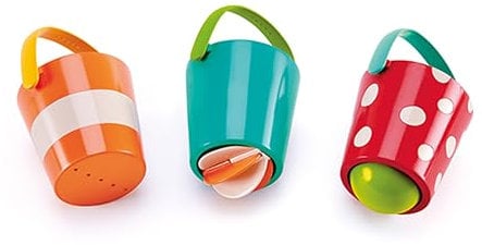Hape Buntes Eimer-Set | Dreiteiliges Wasserrad-Badespielzeug für Kleinkinder, Mehrfarbig