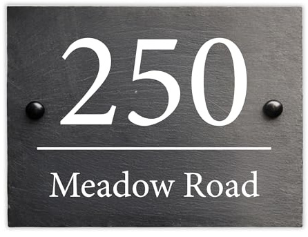 Personalised slate house number plaque - Custom door number sign (20x15cm - Landscape, Traditional Font)