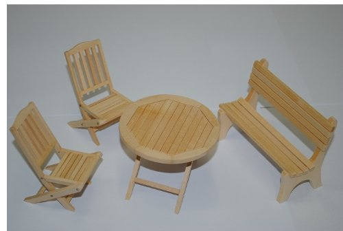 alles-meine.de GmbH Set : Gartenmöbel 2 Stühle, Bank und 1 Tisch Holz Möbel Set Nostalgie beige - Maßstab 1:12 - Puppenstube/Puppenhaus - Küchenmöbel - Wohnzimmermöbel - Garte..