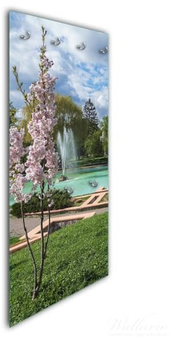 Wallario Wandgarderobe aus Glas in Größe 50 x 125 cm in Premium-Qualität, Motiv: Frühling im Stadtpark | 7 Kleiderhaken zum Aufhängen von Jacken