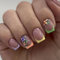 Irikdescia 24 pcs Court Carré Français Press On Nails, Pointes De Couleur Coloré Avec Motif De Fleur Ongles À Coller, Doux Et Surface Brillante Fake Nails
