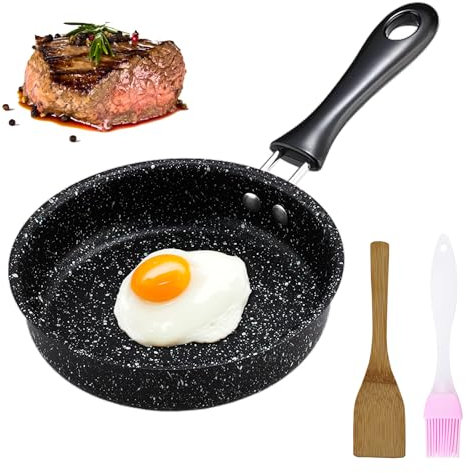 VEGCOO Petite Poele Induction 12 cm, Mini Poele avec Spatule et Pinceau à Huile pour Cuisinières à Induction, aux Cuisinières à Gaz, à la Maison et au Camping