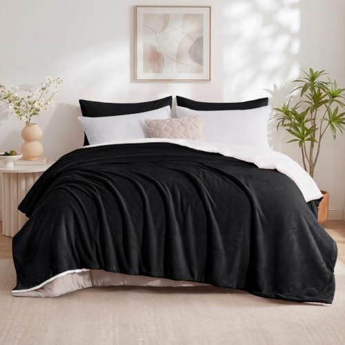 Aisbo Sherpa Fleece Throw Blanket King Size - Thick Warm Soft Black Extra Large Blankets for Bed, 200x240cm Fluffy Microfiber Solid Blanket for Sofas Couch