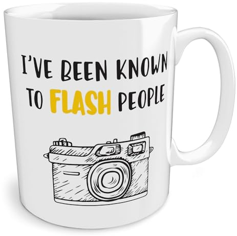 Black Raven Design - I've Been Known to Flash People - Funny Photography, Ceramic Mug, 11fl oz