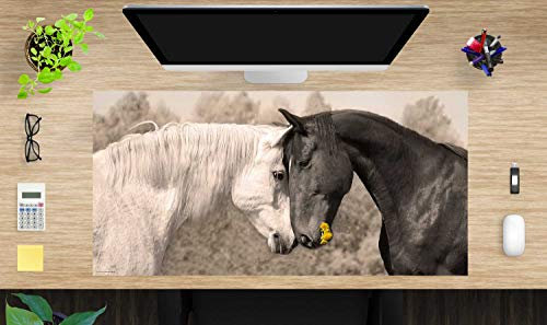 Schreibtischunterlage XXL mit integriertem Mousepad – “Liebende Pferde“ – aus strapazierfähigem Vinyl (Kunststoff) – 100 x 50 – Rutschfeste Schreibunterlage für besten Schutz – Made in Germany