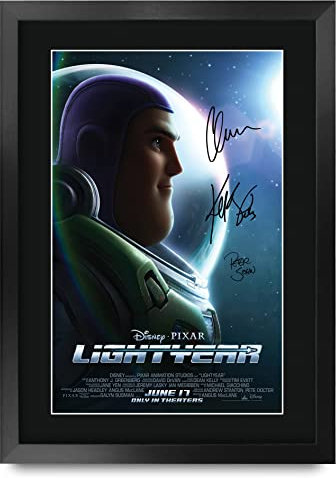 HWC Trading FR A3 Lightyear Geschenke Geduckter Poster Signiertes Autogramm Foto für Fans von Film Memorabilien - A3 Framed