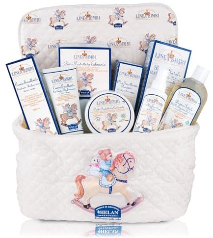 Helan, Linea Bimbi – Babybad Set, Neugeborenen Beauty Case Geschenkset mit Körpercreme Feuchtigkeitscreme, Duschgel Shampoo, Windelcreme und Body Oil Körperöl, Neugeborenen Geschenk Made in Italy