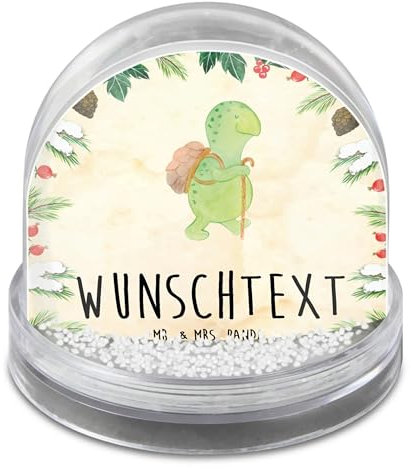 Mr. & Mrs. Panda Personalisierte Schneekugel Schildkröte Wanderer - Geschenke, Personalisierbare, mutig, Weihnachtsschneekugel, Schildkröten, Mit Namen, Fotokugel, Rucksack, Motivation