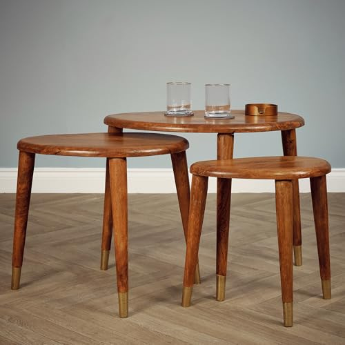 Elm home and garden Solid Wooden Nest Of 3 Three Tables Lamp Side End Oak Finish Light Dark (Gold Leg Tips)