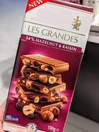 Lindat Les Grandes Chocolate Bar with 34% Fruit & Nut 150g