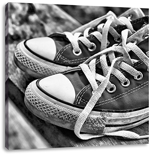 Pixxprint Trendige Schuhe, Größe: 40x40, Leinwandbild Quadratisch, Wandbild, Kunstdruck, fertig bespannt