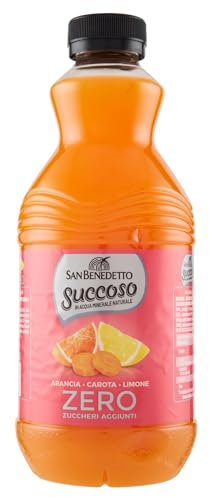 San Benedetto Succoso Zero Arancia Carota e Limone 900 ml. Bevanda a base di frutta leggera e dissetante in Acqua Minerale Naturale, zero zuccheri aggiunti e pochissime calorie