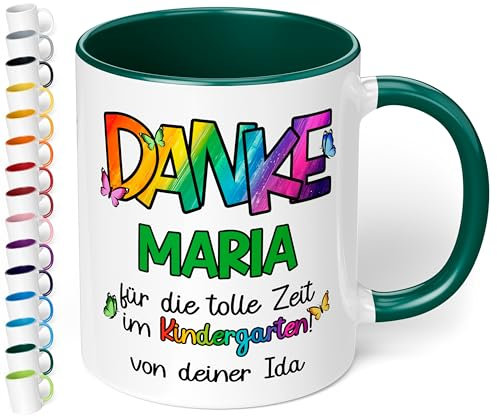 True Statements Dankeschön Kita Abschiedsgeschenk für Erzieherin: Keramik-Tasse personalisiert „Danke WUNSCHNAME – für die tolle Zeit im Kindergarten!“ - 330ml (Dunkelgrün)