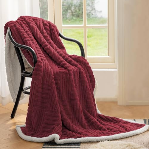 Homebliss Coperta Plaid Pile Sherpa 130 x 150 cm, Coperta Calda e Confortevole Flanella- Certificata Oeko-TEX®, Copri Divano,Copriletto,Plaid Singolo Divano Fluffy di Alta qualità-Bordeaux