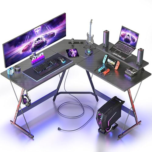 BEXEVUE Gaming Bureau d'angle avec LED Multiprise Intégrée - 128x128cm Table Gamer Informatique Forme L, LED Ruban Support d'écran, Crochet Casque pour Etudier Jouer Travailler Chambre Domicile Salon