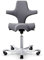 HAG Capisco 8106 Stoff Xtreme Bürodrehstuhl - Standard Gasfeder 200 mm - Sitzhöhe 47-65,5 cm - weiche Rollen (Silber, Xtreme - EXR081 Polster Grau)