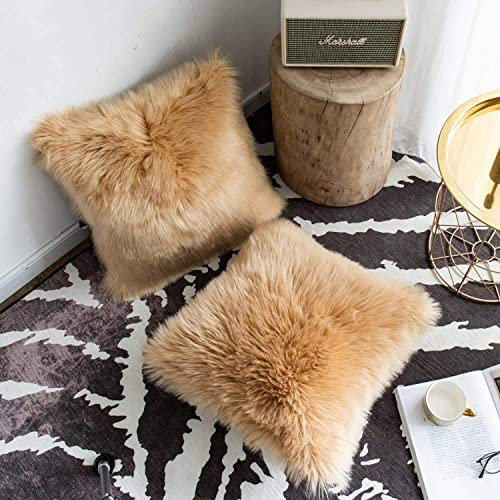 YDFYX 2Pcs Faux Pelz Wurfkissenbezug, Deluxe Home Dekorative Super Weich Plüsch Mongolischen Faux Pelz Wurf Kissenbezug Kissenbezug (2Pcs Beige, 40X40 cm)