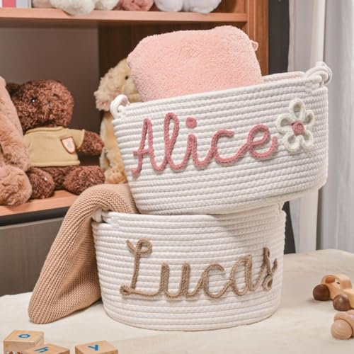 Personalisierter Baby Geschenkkorb, Name Baby Mädchen Junge Seil Baumwolle Baby Shower Korb, Kinderzimmer Dekor, Spielzeug Aufbewahrung Organizer(M:19X13X35CM)