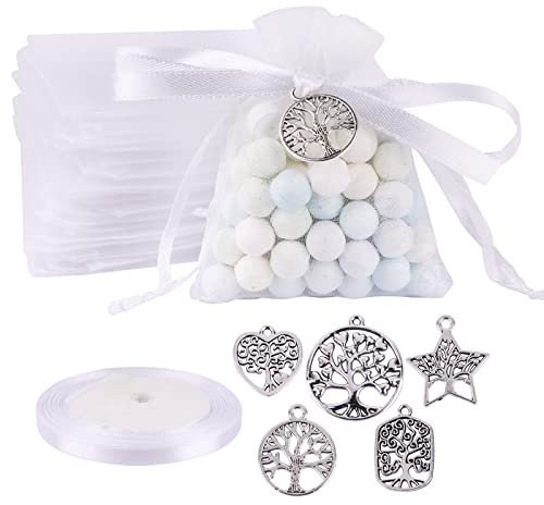50 Sachet Organza Petite Pochette et 50 Pendentifs Arbre de Vie Colliers et Ruban Blanc Arbre de Vie Métal Bijoux Bracelet Sac Faveur Décoration pour Communion Baptême Mariage