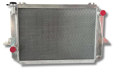 Radiador Sobredimensionado de Aluminio 3 Vías compatible con Nissan Patrol K160 SD33 SD33T 160