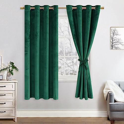JIUZHEN Verdunklungsvorhang aus Samt, 2er Set Grün Samtvorhang weiche blickdichte Gardinen Grün Samtvorhang mit Ösen Vorhänge Samt für Deko Schlafzimmer Wohnzimmer, 140x175cm (B x H),Dunkelgrün