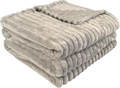 oceanevo Ribbed Cord Chunky Throw Fluffy Fleece Faux Fur Velvet Toch Plush Cozy Soft Blanket For Sofa Bed Settee Couch Chair (Silver/Grey, King- 200 X 240cm)