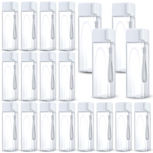 Nuogo Lot de 20 bouteilles d'eau en plastique réutilisables, anti-fuite, portables avec couvercle pour extérieur, fitness, école, salle de classe (500 ml) (blanc)
