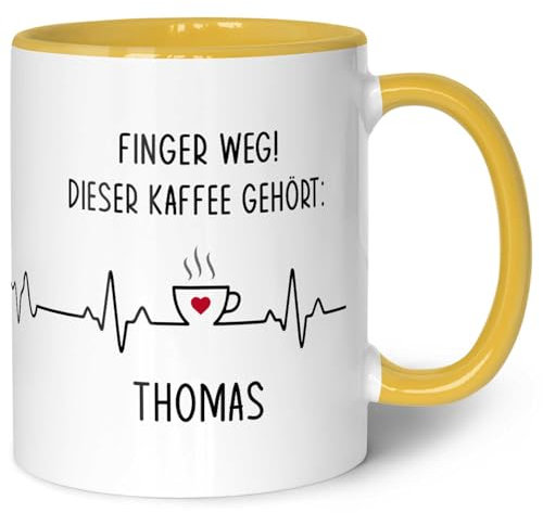 Bedruckte Tasse mit Spruch - Finger Weg! - Personalisiert mit Name - Lustige Geschenke für Arbeitskollegen im Büro Arbeit - Geschenk für Sie & Ihn - Spülmaschinenfest - Gelb