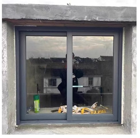 CYHTYM Vitre Coulissante Fenêtre de sous-Sol coulissante Horizontale, Cadre en Alliage d'aluminium et Verre Double Couche, avec fenêtre moustiquaire(80x100cm/31.49x39.37)