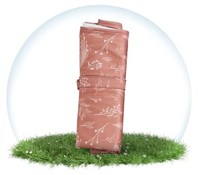Hinzling Wickelunterlage für Unterwegs - Botanical Mocha - Abwaschbare, Schadstofffreie, Nachhaltige und Moderne Unterlage - Must-Have Baby Reise Zubehör