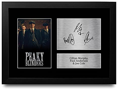 HWC Trading FR A4 Cillian Murphy Paul Anderson & Joe Cole Peaky Blinders Tommy, Arthur, John Shelby Geschenke Gedruckt Signiert Autogramm Bild Für Fernsehshow Fans - A4 Framed