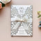 KUCHYNEE 20PCS Hochzeitseinladungskarten mit Elfenbeinbändern und Umschlägen für Hochzeitsbrautduschen-Verlobungs-Geburtstags-Abschluss-Einladungen (Silber glitter)