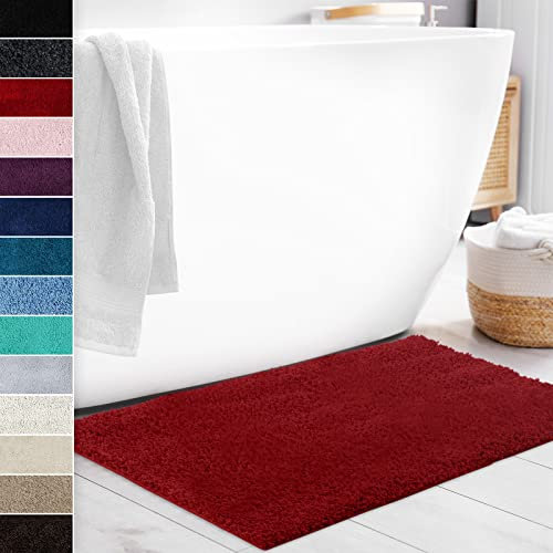 Floordirekt Badematte Sky Soft | Eckig & Rund | Badezimmerteppich | Extra flauschig | rutschfest & Schnell trocknend | Viele Farben & Größen (70 x 120 cm, Rot)