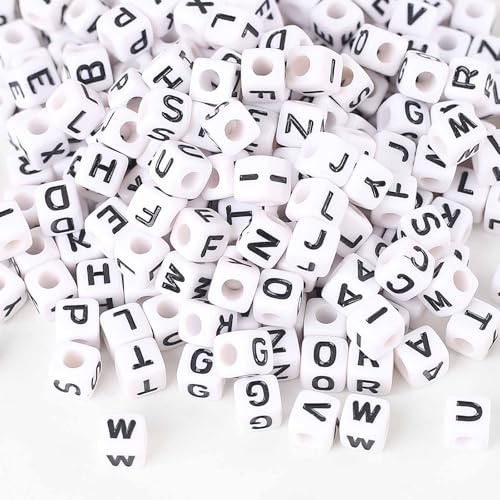 HERZONE 8mm Würfel buchstabenperlen zum Auffädeln 400pcs Acryl Weiße Alphabet Perlen Mix A-Z Perlen für die Schmuckherstellung DIY Halskette Armband Schlüssel (400)